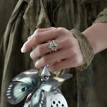 Mothveil Ring